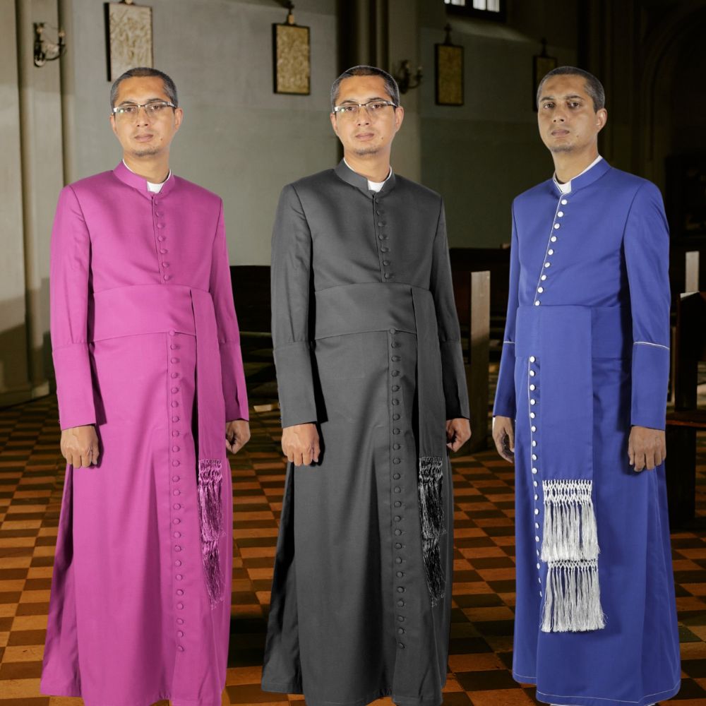 7 Tips for Choosing the Right Clergy Cassock | eClergys™